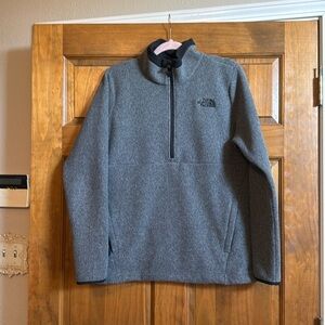 North Face women’s 1/4 zip fleece ls shirt.